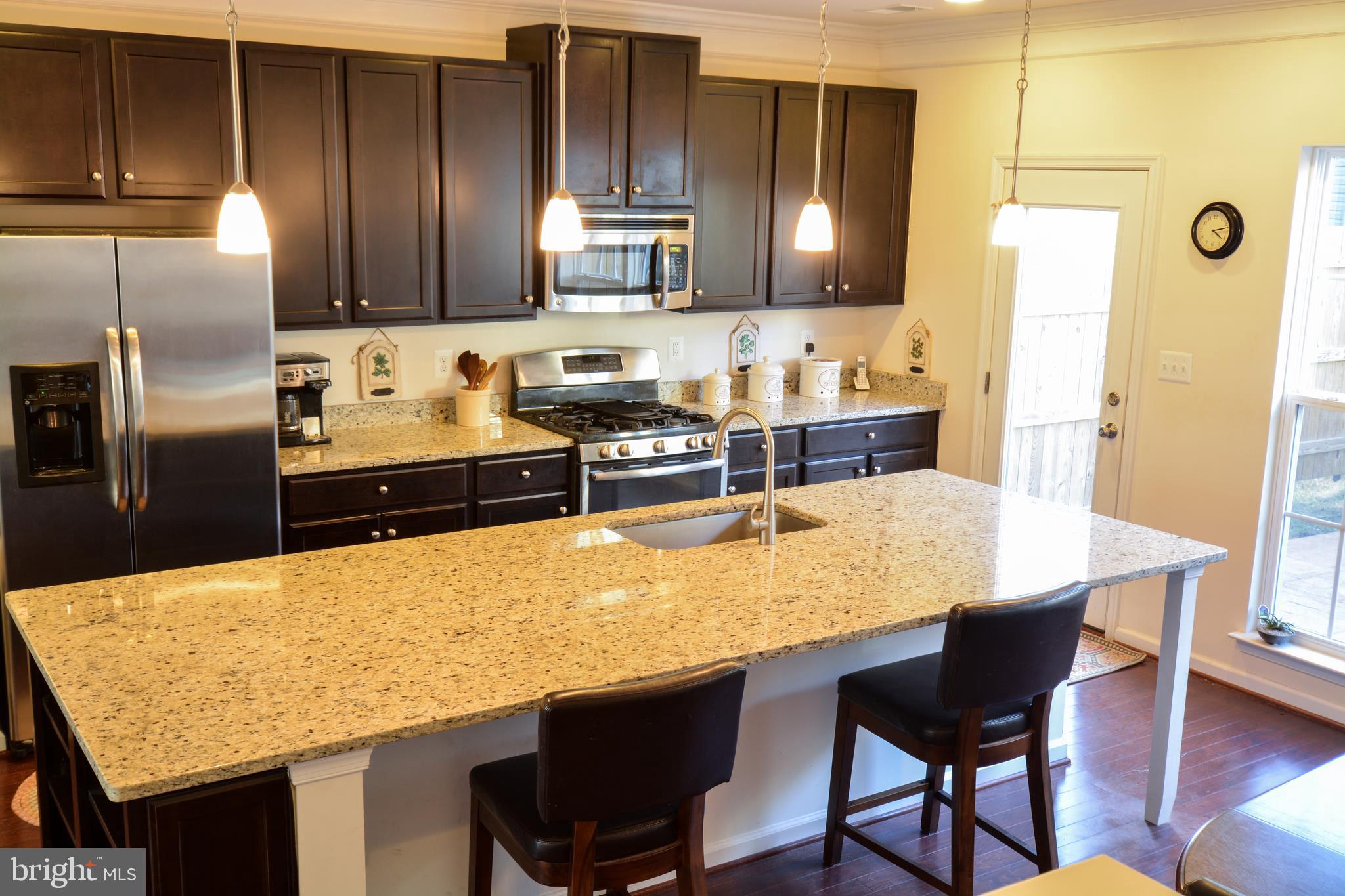 318 Shields Road Stafford, VA 22554 - Photo 4 of 29 Granite Workspace