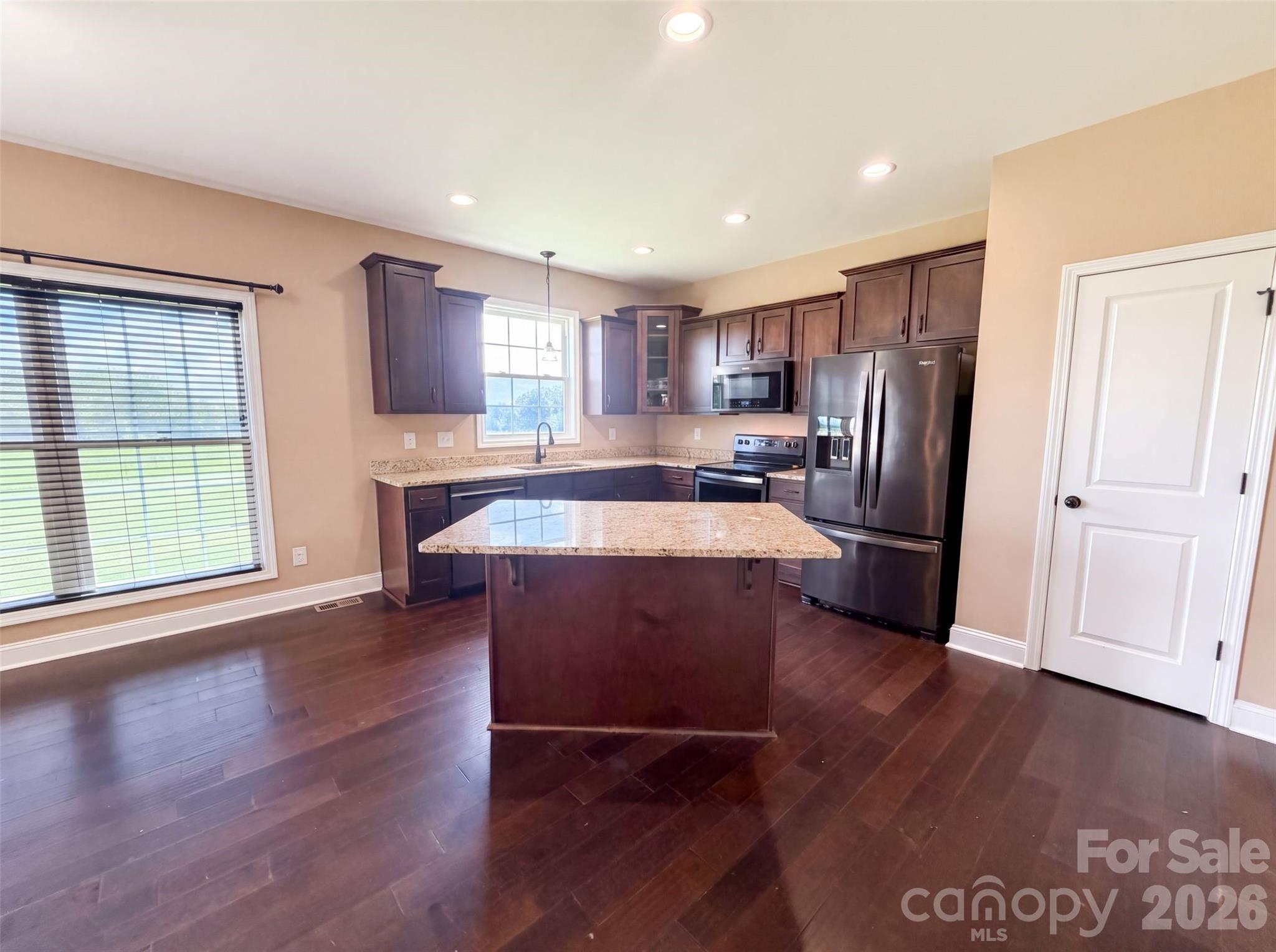 749 Williamsburg Estate Road Clover, SC 29710 - Photo 2 of 18 Gallery Image 2