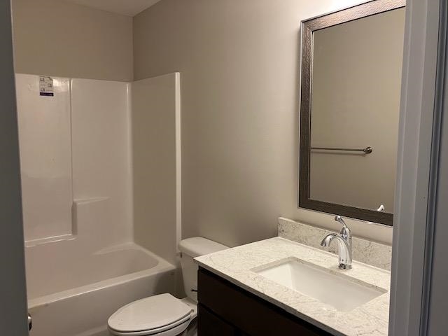 5178 Norton Road Grawn, MI 49637 - Photo 3 of 9