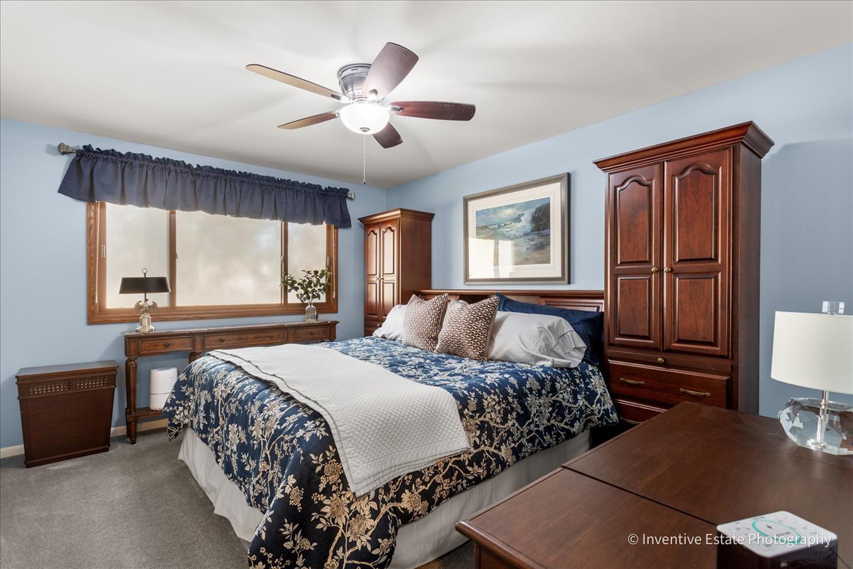 286 Stonegate Road Clarendon Hills, IL 60514 - Photo 13 of 26 Gallery Image 13