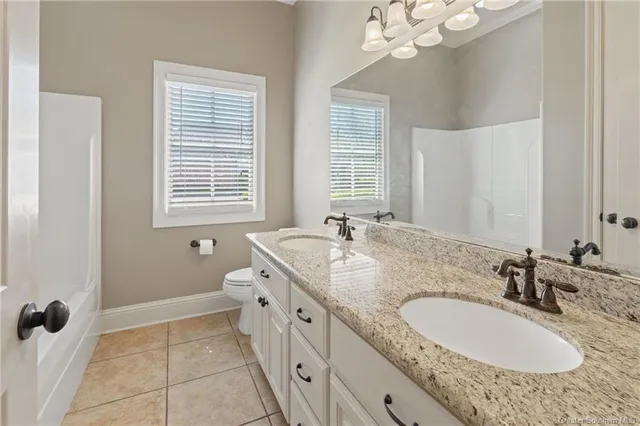 $399,000 | 929 Carondelet Drive, Lake Charles, LA 70605