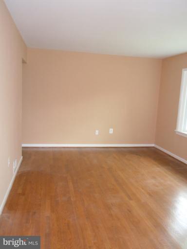5710 Quebec Street Berwyn Heights, MD 20740 - Photo 7 of 17 Living Room