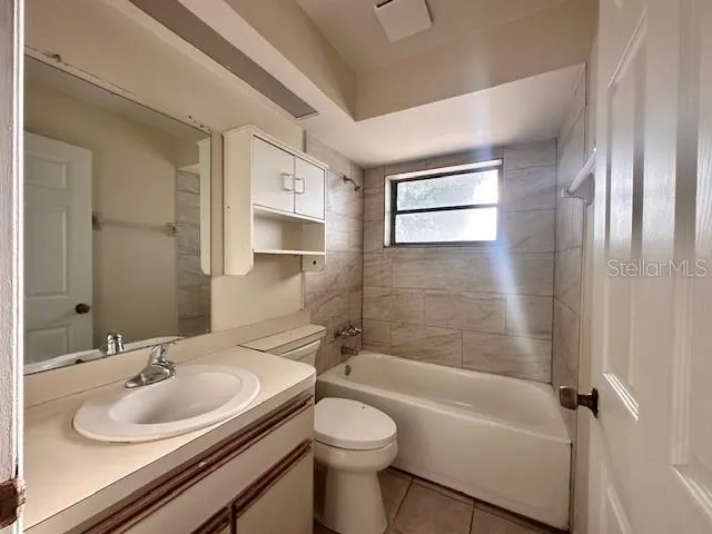 $1,100 | 32801 Lake Square Court, Leesburg, FL 34788