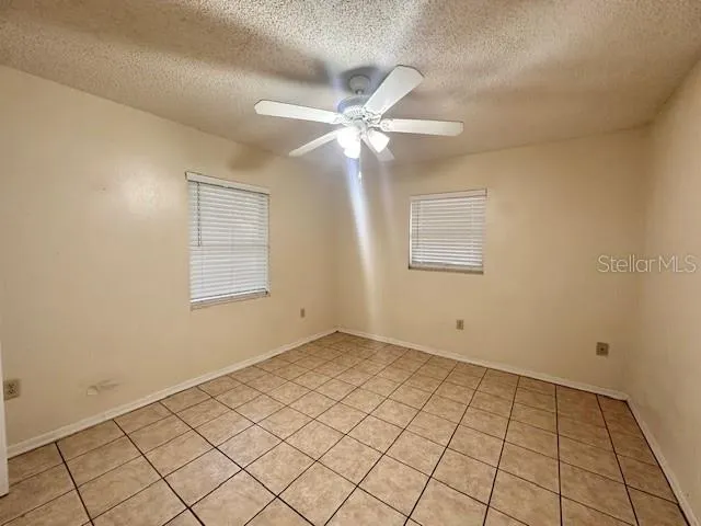 $1,100 | 32801 Lake Square Court, Leesburg, FL 34788