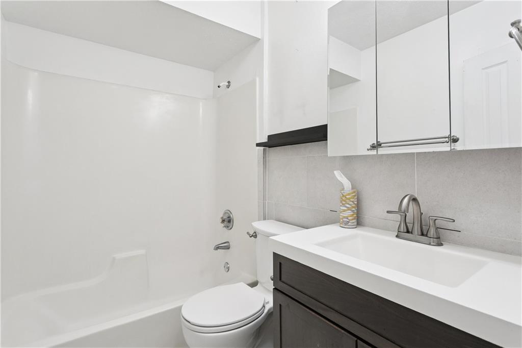 1929 Dupard Street Mandeville, LA 70448 - Photo 15 of 22