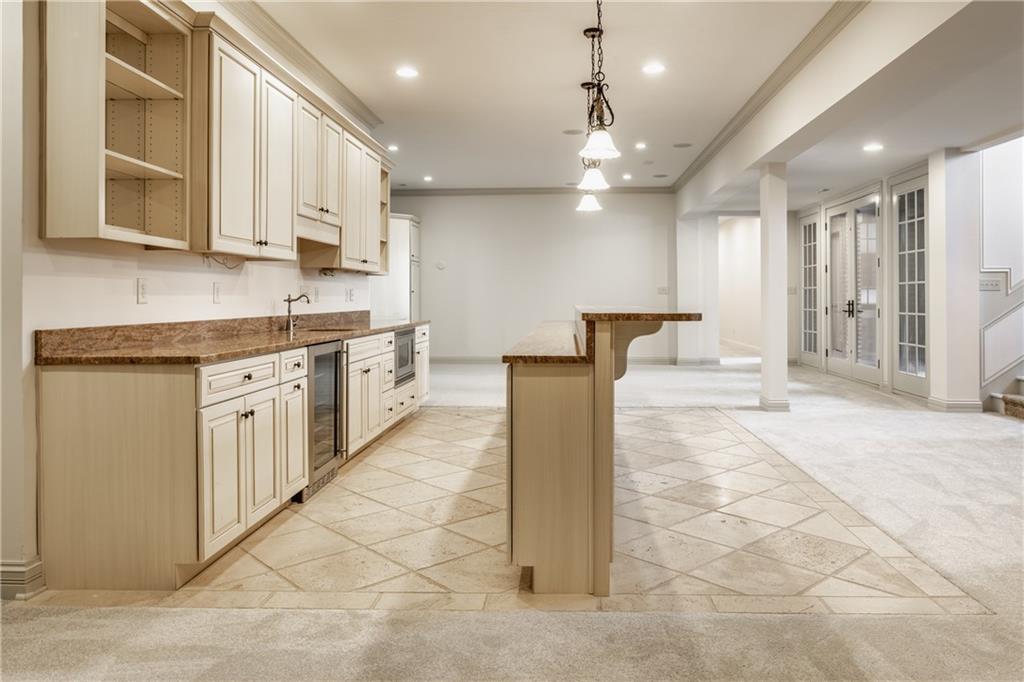8090 Sargent Road Indianapolis, IN 46256 - Photo 36 of 48 Gallery Image 36