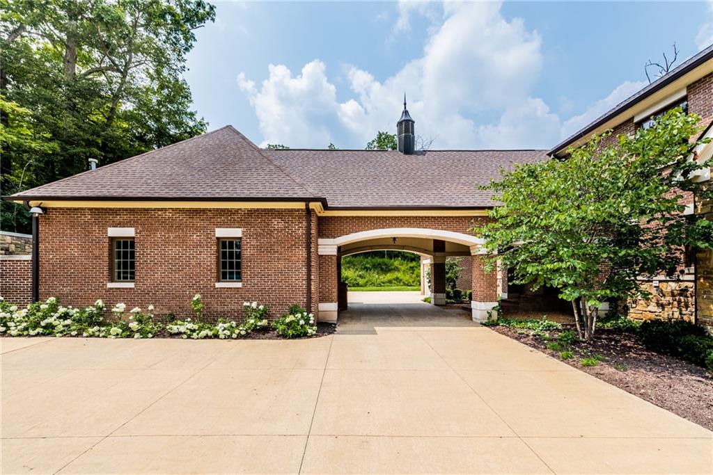 8090 Sargent Road Indianapolis, IN 46256 - Photo 7 of 48 Gallery Image 7
