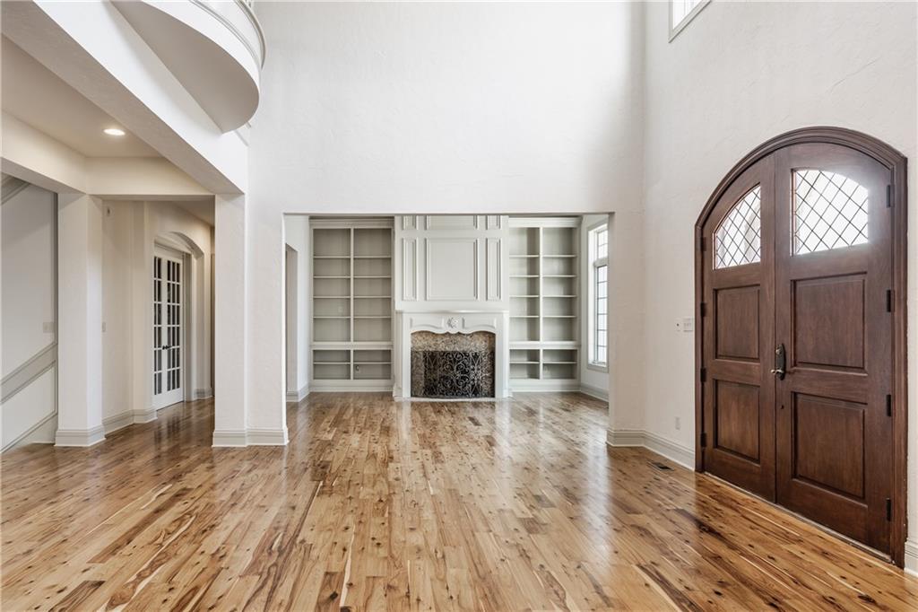 8090 Sargent Road Indianapolis, IN 46256 - Photo 10 of 48 Gallery Image 10