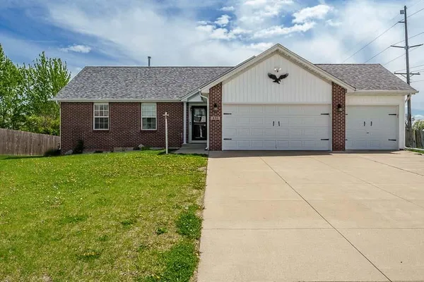 $255,000 | 830 Westerfield Way, South Beloit, IL 61080