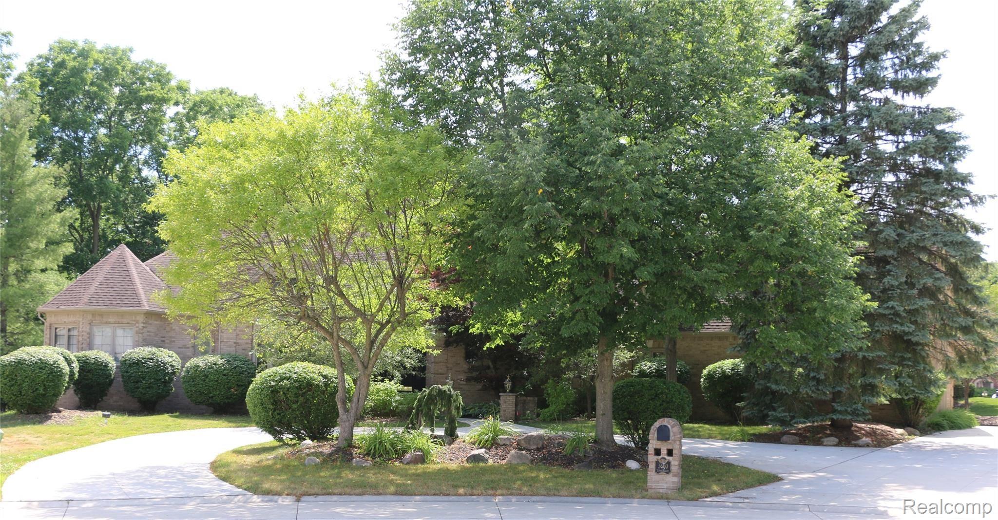 3660 Edinborough Drive Rochester, MI 48306 - Photo 1 of 68 3660 Edinborough Drive
