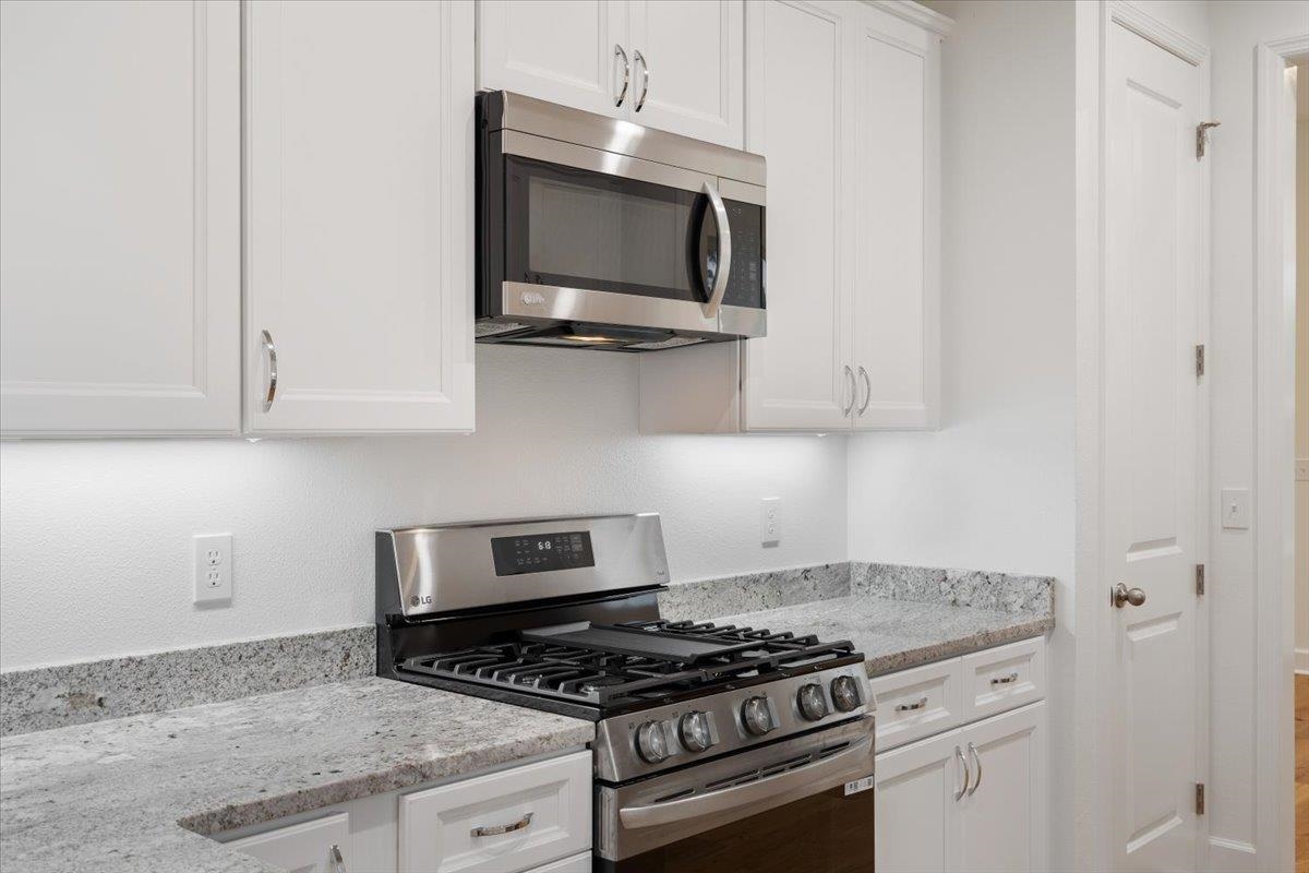 5752 Bascom Drive Tallahassee, FL 32309 - Photo 3 of 29