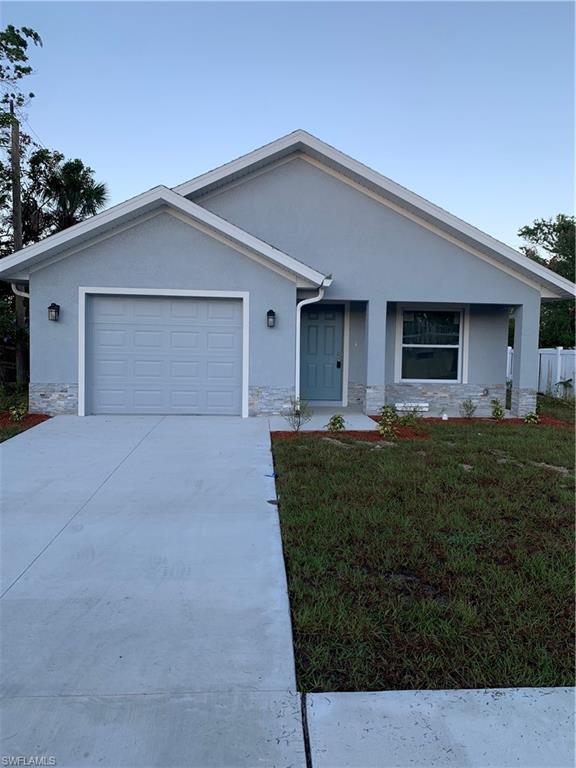 a front view of house with yard