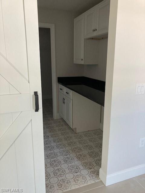 3838 Kelly Street Fort Myers, FL 33901 - Photo 4 of 15 a kitchen with a sink