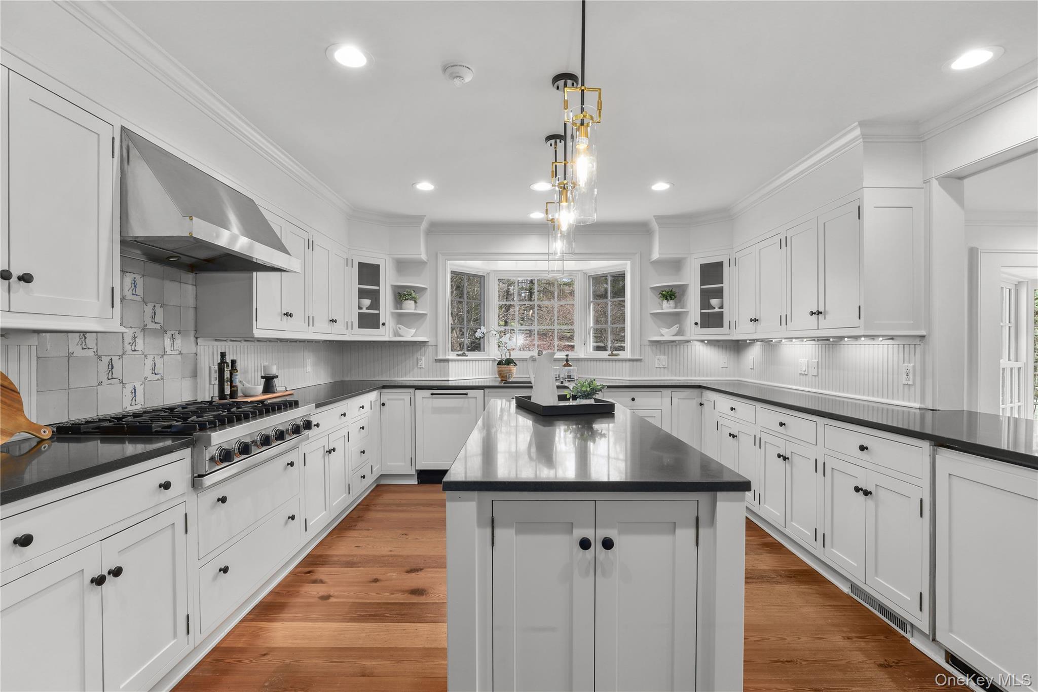 100 Seminary Road Bedford, NY 10506 - Photo 12 of 36