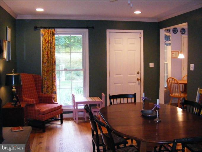 16433 Trenton Road Upperco, MD 21155 - Photo 11 of 26 Dining Room