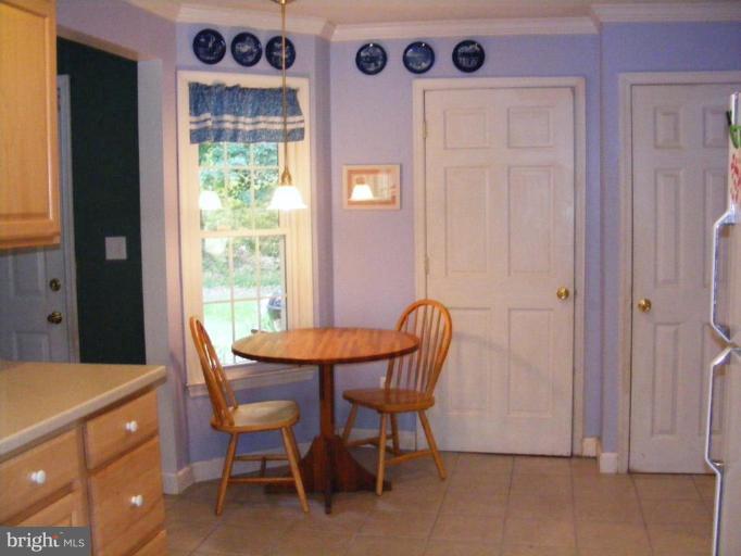 16433 Trenton Road Upperco, MD 21155 - Photo 10 of 26 Breakfast Area