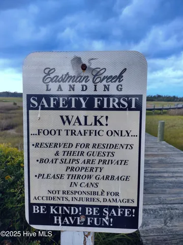 $99,900 | 510 Shipmast Court, Beaufort, NC 28516