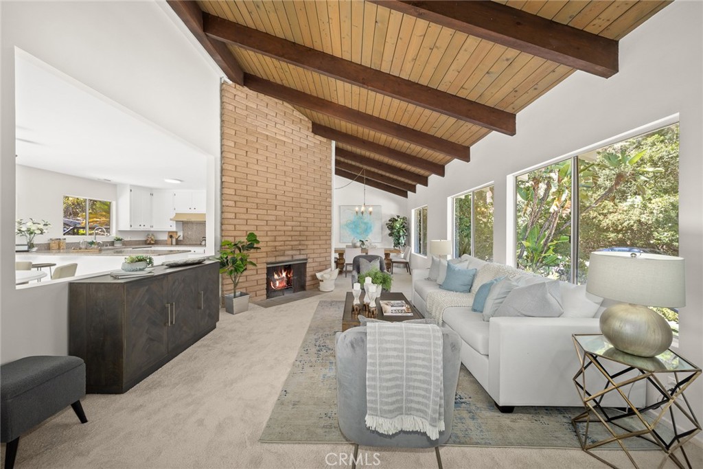 1728 Royal Boulevard Glendale, CA 91207 - Photo 12 of 54