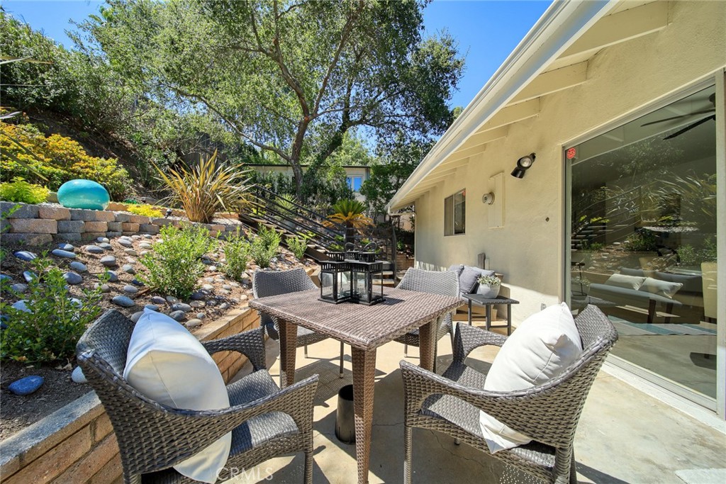 1728 Royal Boulevard Glendale, CA 91207 - Photo 32 of 54