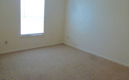 96050 Starlight Lane Yulee, FL 32097 - Photo 13 of 24 an empty room with a window
