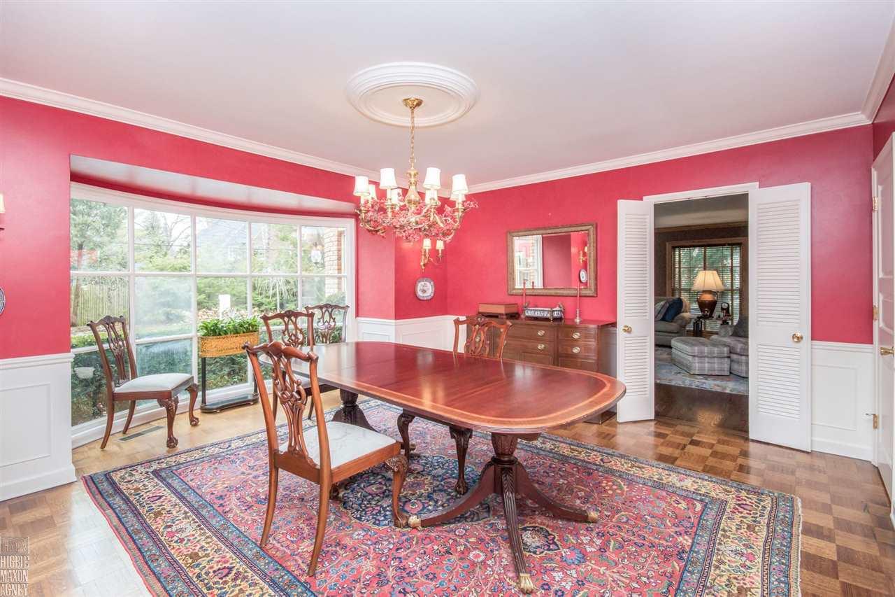 175 Touraine Road Grosse Pointe, MI 48236 - Photo 12 of 31 31393880-11.JPG