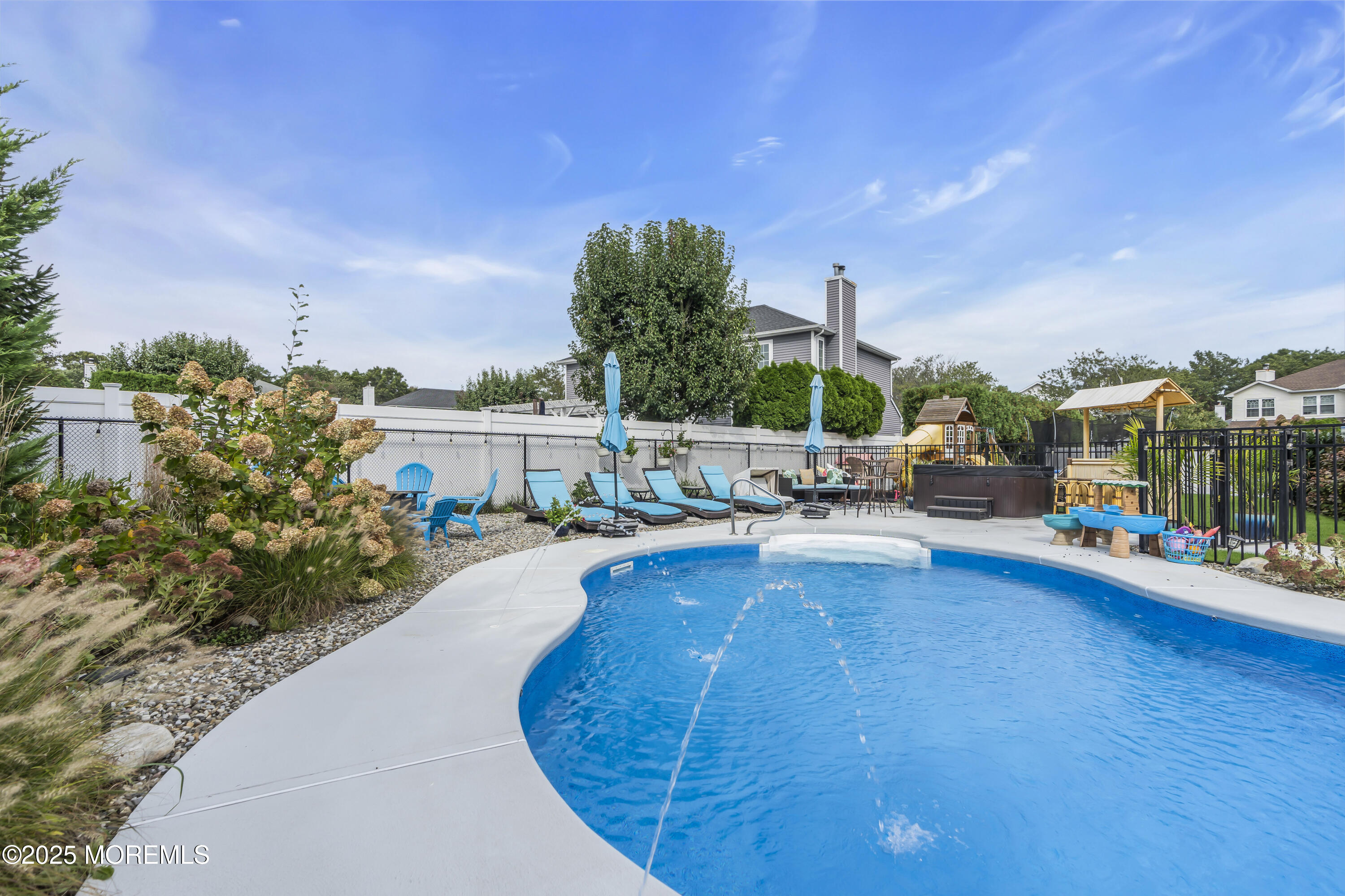 4 Rainbow Drive Howell, NJ 07731 - Photo 29 of 38 050_dsc05080-1_123