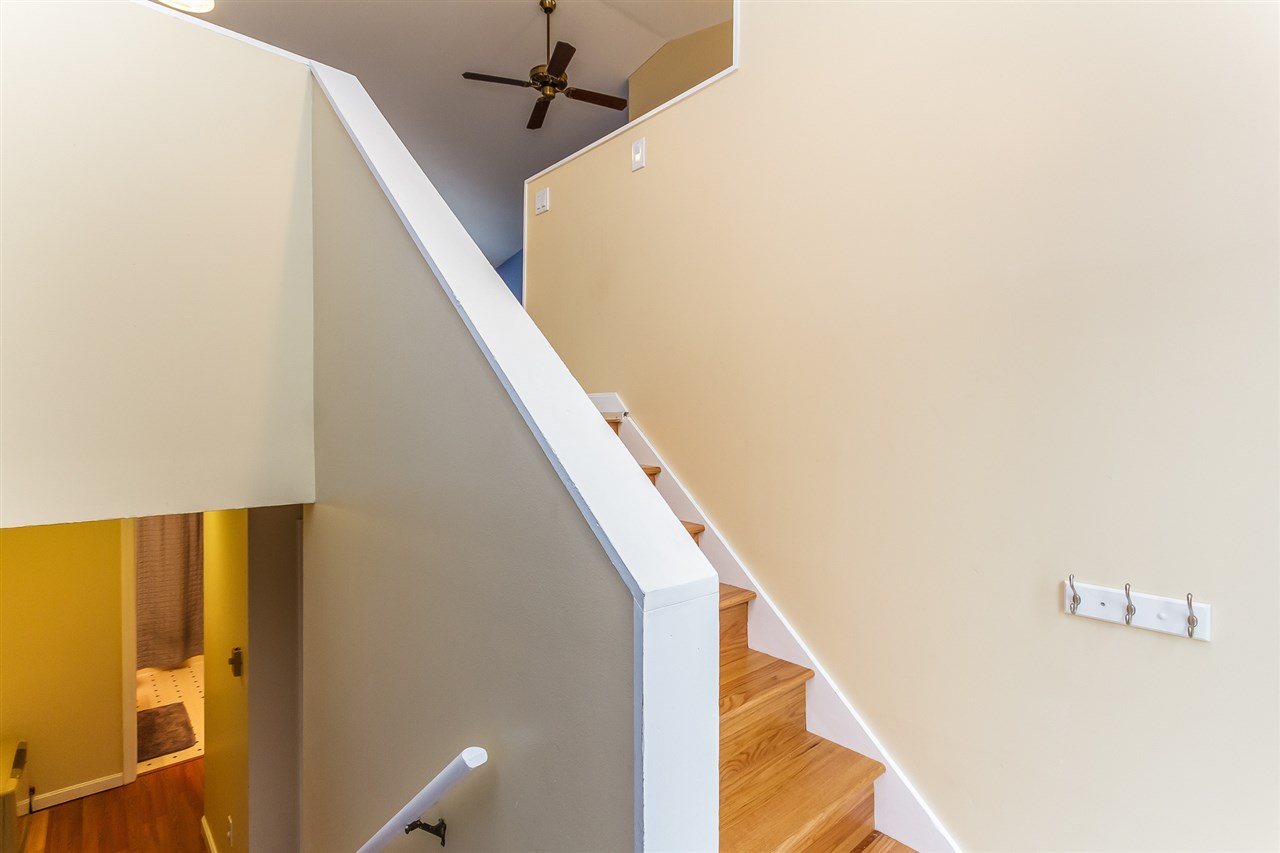 877 Mammoth Road, Unit 1 Manchester, NH 03104 - Photo 3 of 26