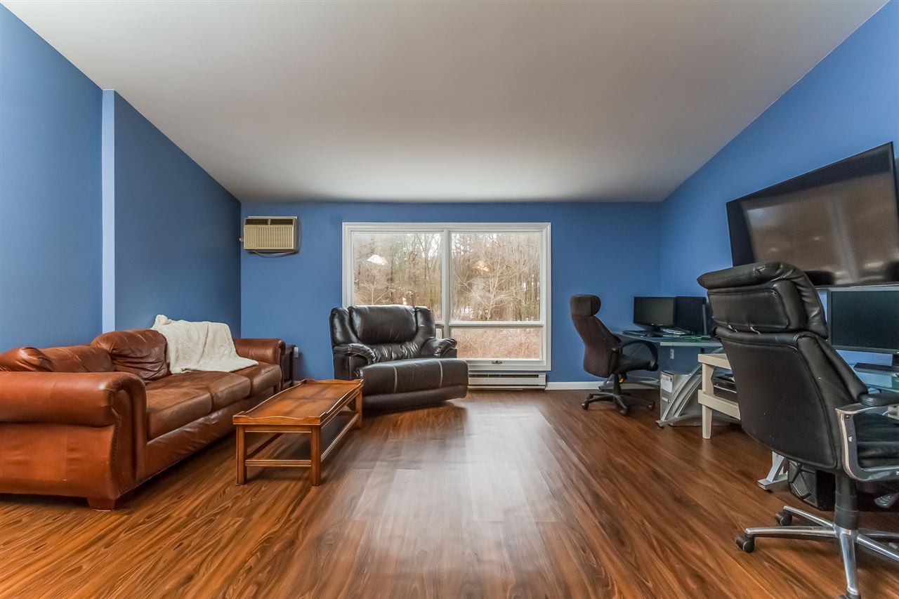 877 Mammoth Road, Unit 1 Manchester, NH 03104 - Photo 4 of 26