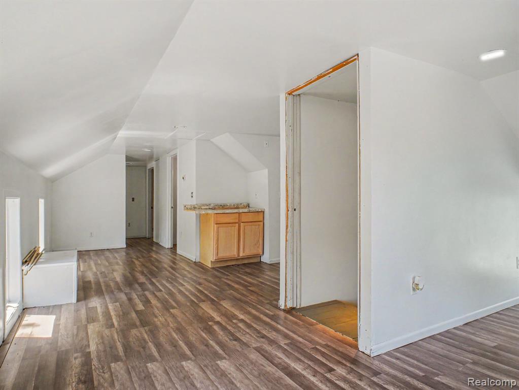 5272 West Frances Road Clio, MI 48420 - Photo 15 of 31