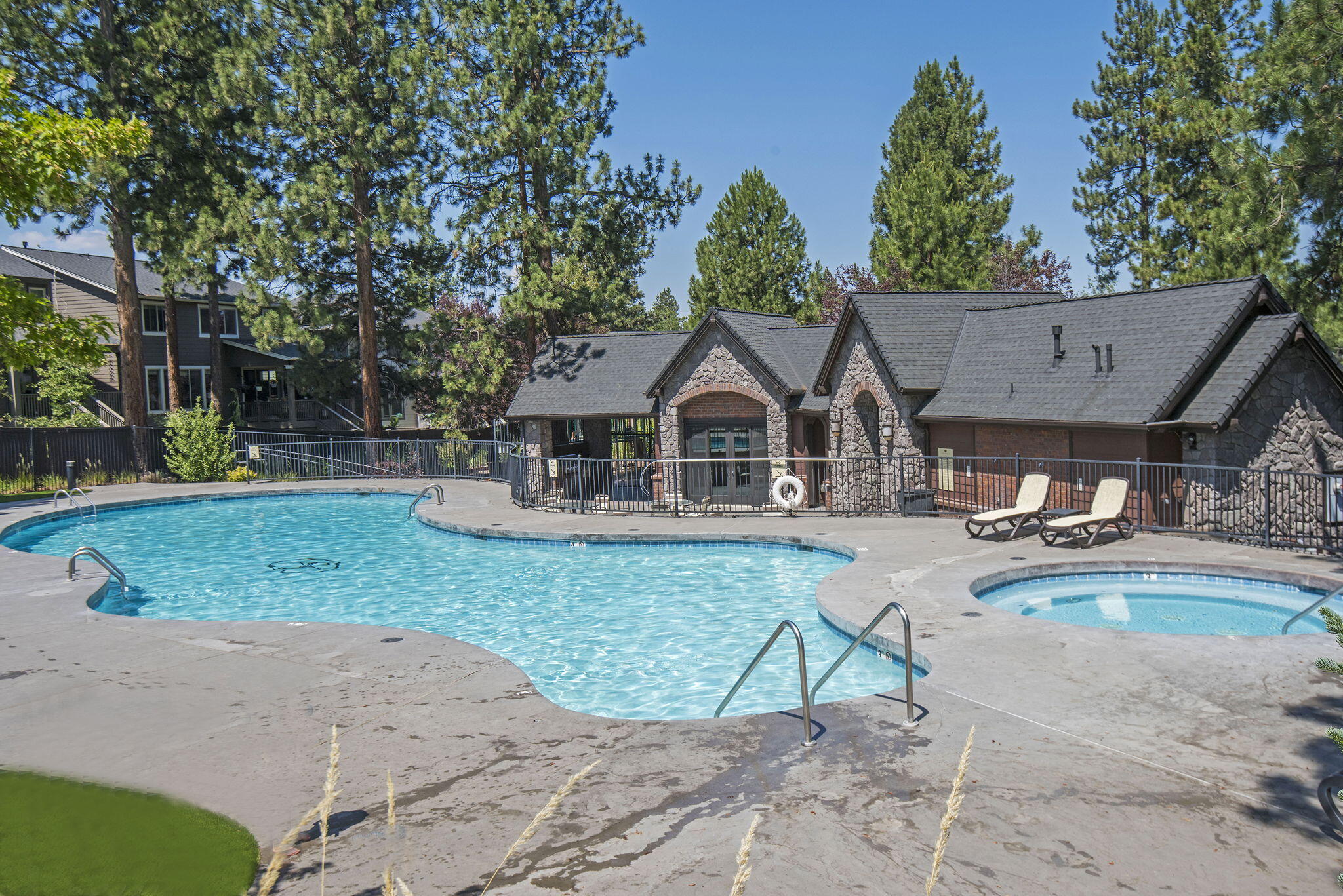 60349 Sage Stone Loop Bend, OR 97702 - Photo 35 of 36 28-web-or-mls-45-print-DSC_1955