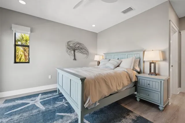 $1,500,000 | 12400 Capri Circle North, Treasure Island, FL 33706