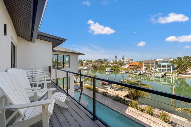 $1,500,000 | 12400 Capri Circle North, Treasure Island, FL 33706