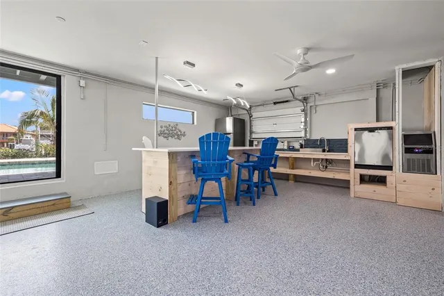 $1,500,000 | 12400 Capri Circle North, Treasure Island, FL 33706