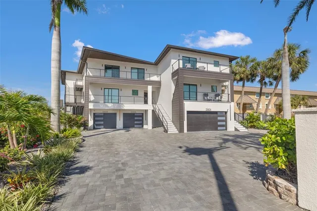 $1,500,000 | 12400 Capri Circle North, Treasure Island, FL 33706