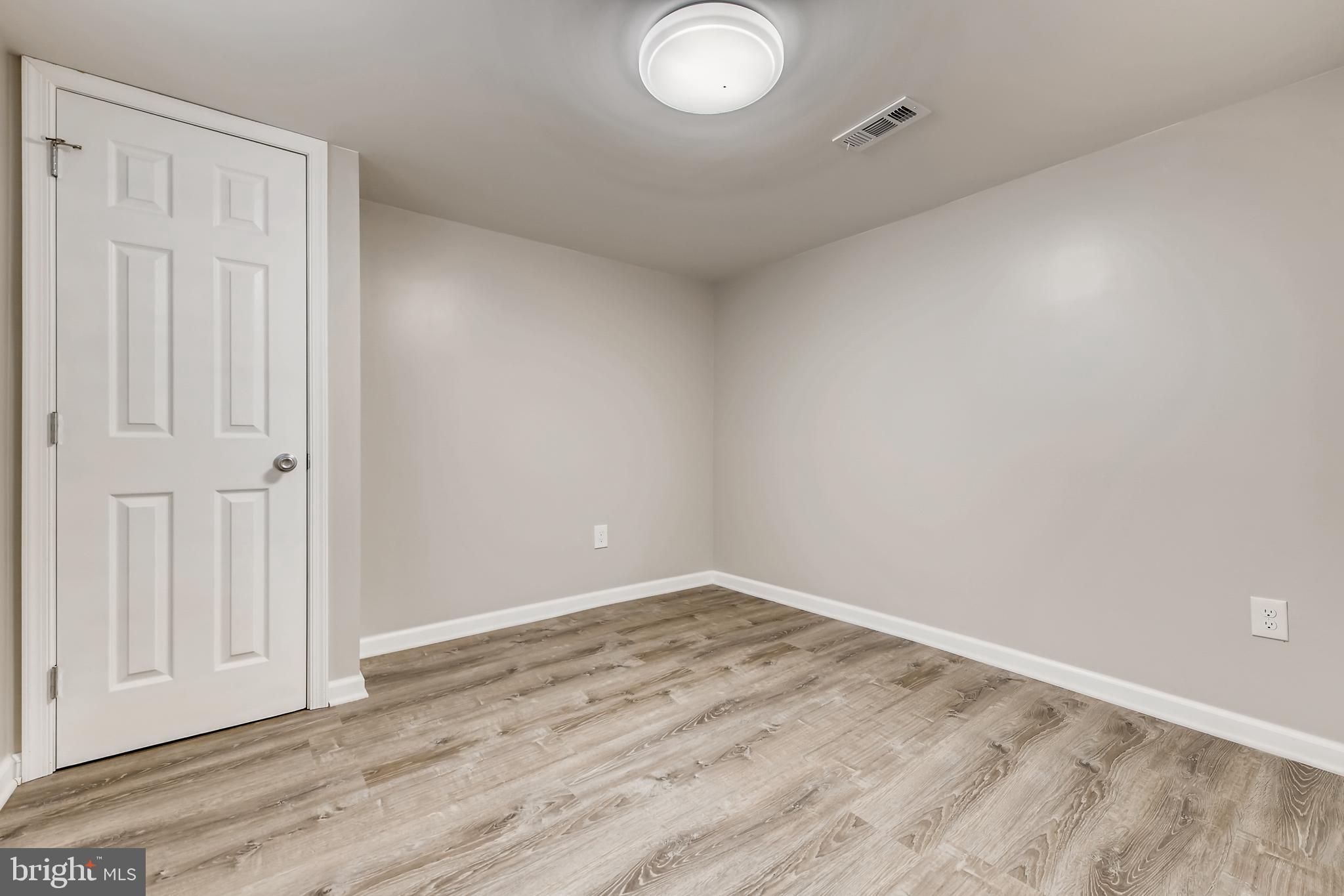 2211 Southland Road Baltimore, MD 21207 - Photo 29 of 38 Gallery Image 29