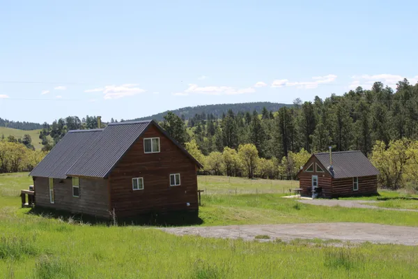 $6,750,000 | 100 Mule Creek Road, Hulett, WY 82720