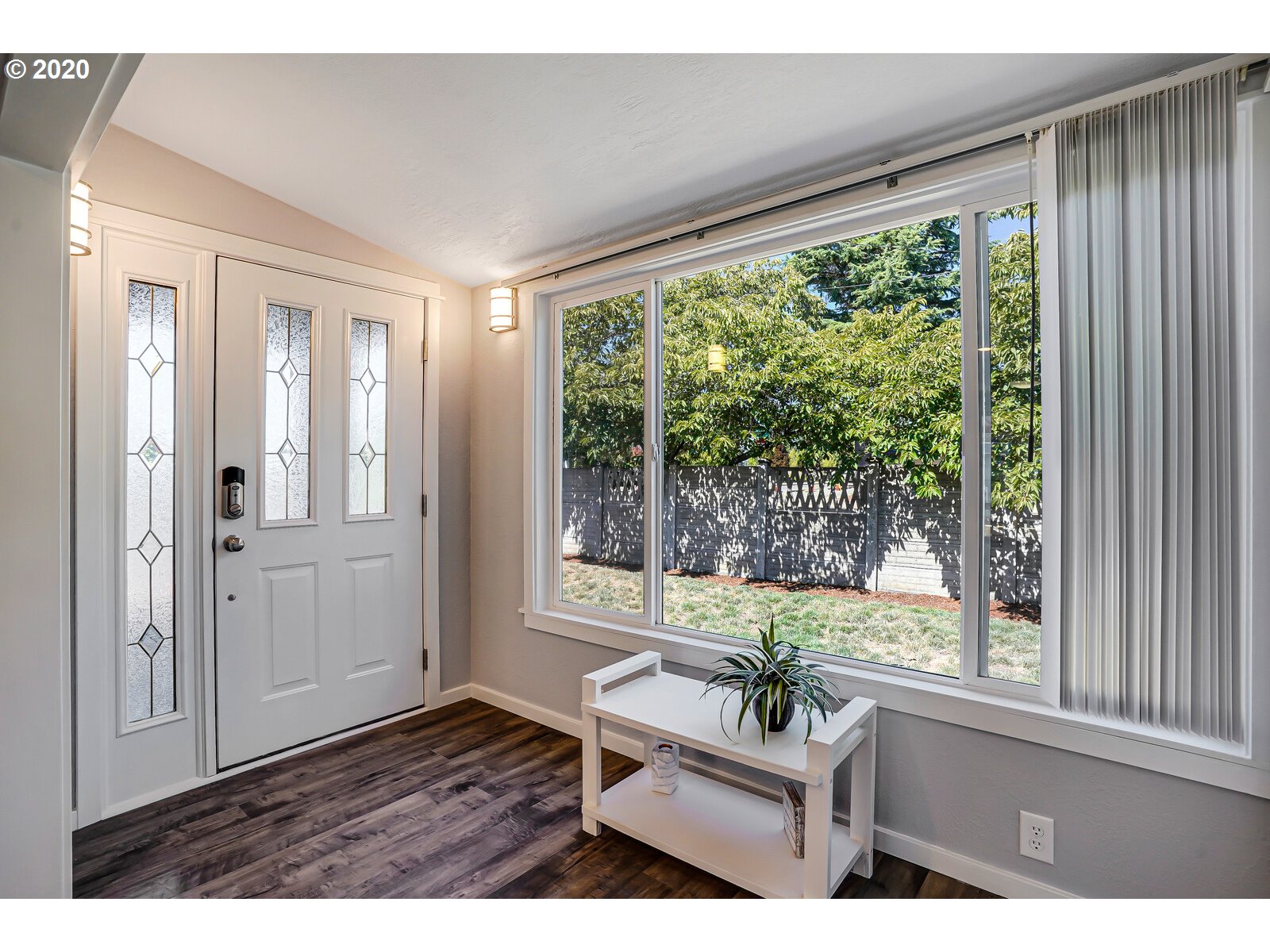 4502 Herrin Road Northeast Salem, OR 97305 - Photo 5 of 31 Gallery Image 5
