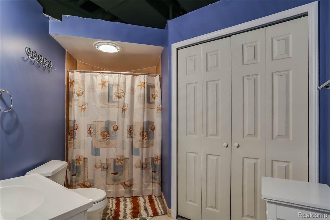 7939 Chilson Road Pinckney, MI 48169 - Photo 27 of 31 IMG_7476_blended.jpg
