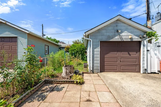 a front view of house