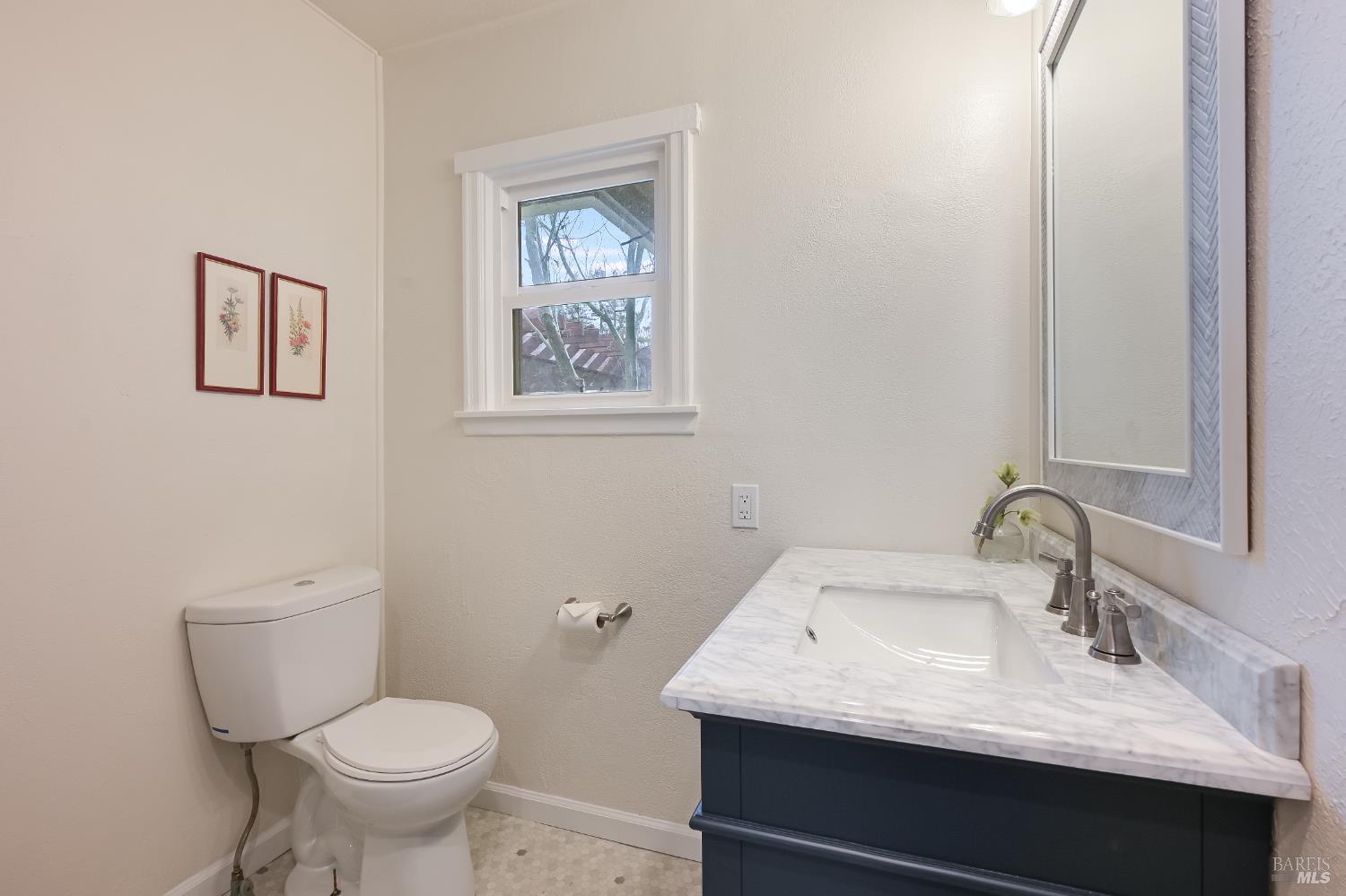 5563 McFarlane Road Sebastopol, CA 95472 - Photo 16 of 77