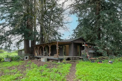 $1,230,000 | 5563 McFarlane Road, Sebastopol, CA 95472