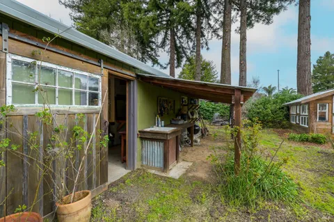$1,230,000 | 5563 McFarlane Road, Sebastopol, CA 95472