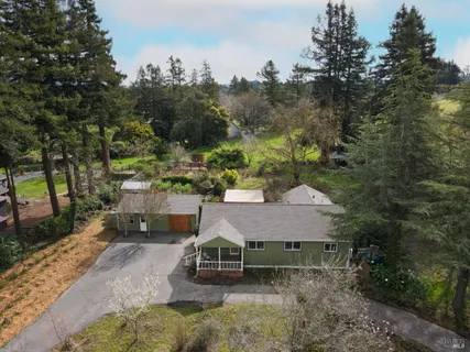 $1,230,000 | 5563 McFarlane Road, Sebastopol, CA 95472