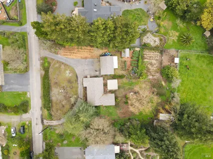 $1,230,000 | 5563 McFarlane Road, Sebastopol, CA 95472