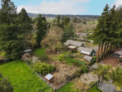 $1,230,000 | 5563 McFarlane Road, Sebastopol, CA 95472
