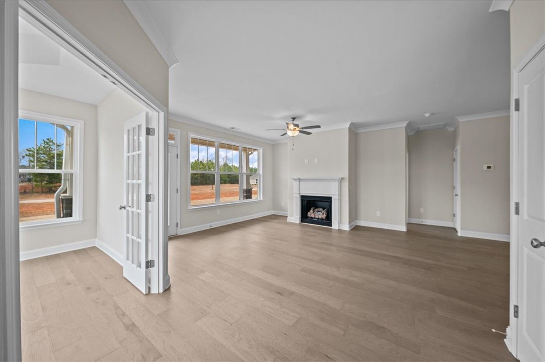 170 Preston Ridge Drive Seneca, SC 29672 - Photo 4 of 29 Gallery Image 4