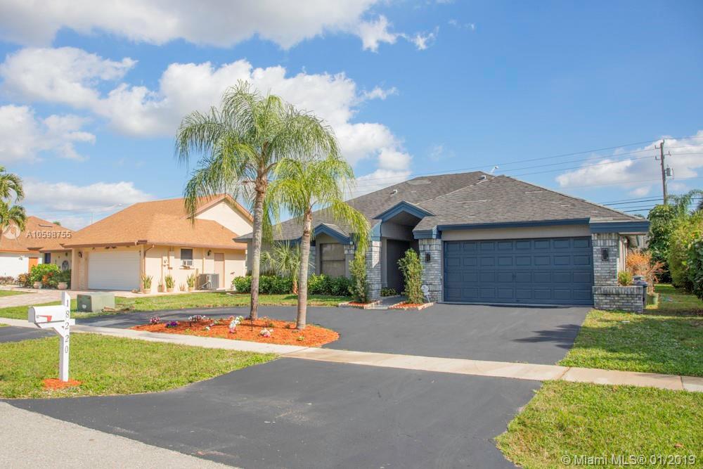 18220 South 181st Circle Boca Raton, FL 33498 - Photo 3 of 31 Gallery Image 3