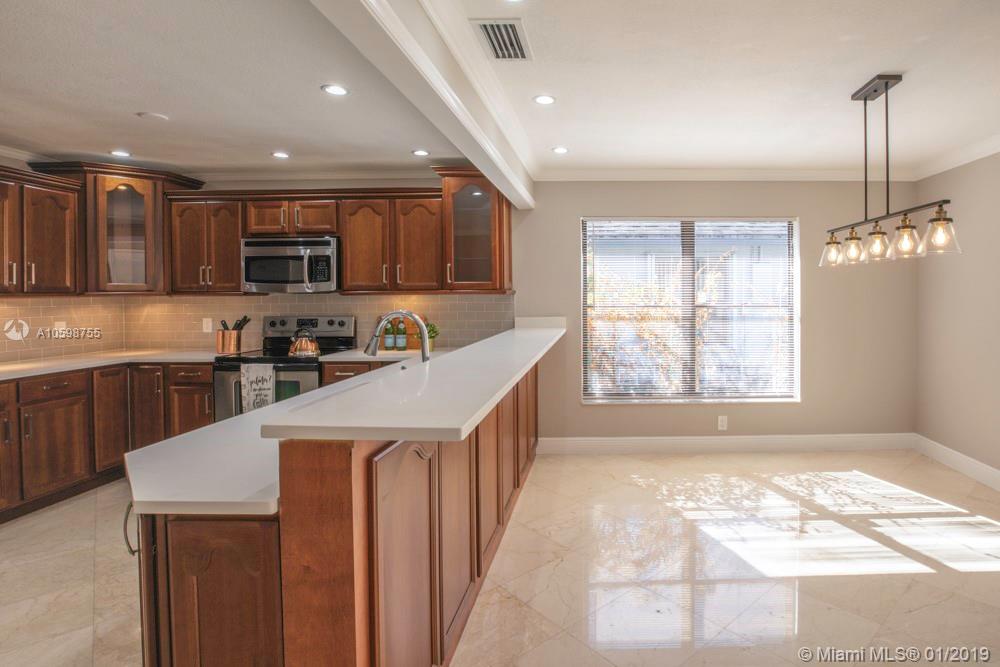 18220 South 181st Circle Boca Raton, FL 33498 - Photo 7 of 31 Gallery Image 7