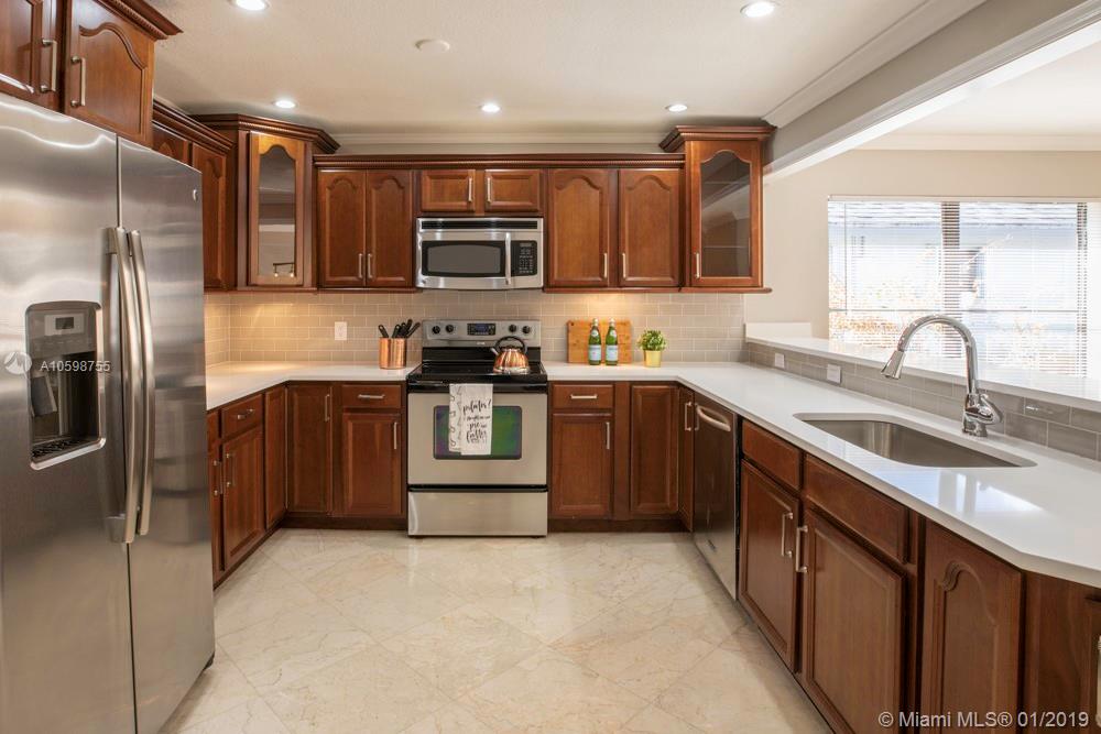 18220 South 181st Circle Boca Raton, FL 33498 - Photo 9 of 31 Gallery Image 9