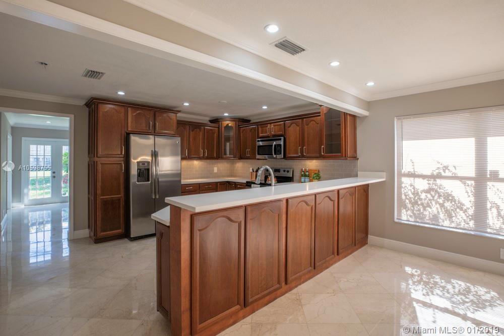 18220 South 181st Circle Boca Raton, FL 33498 - Photo 10 of 31 Gallery Image 10